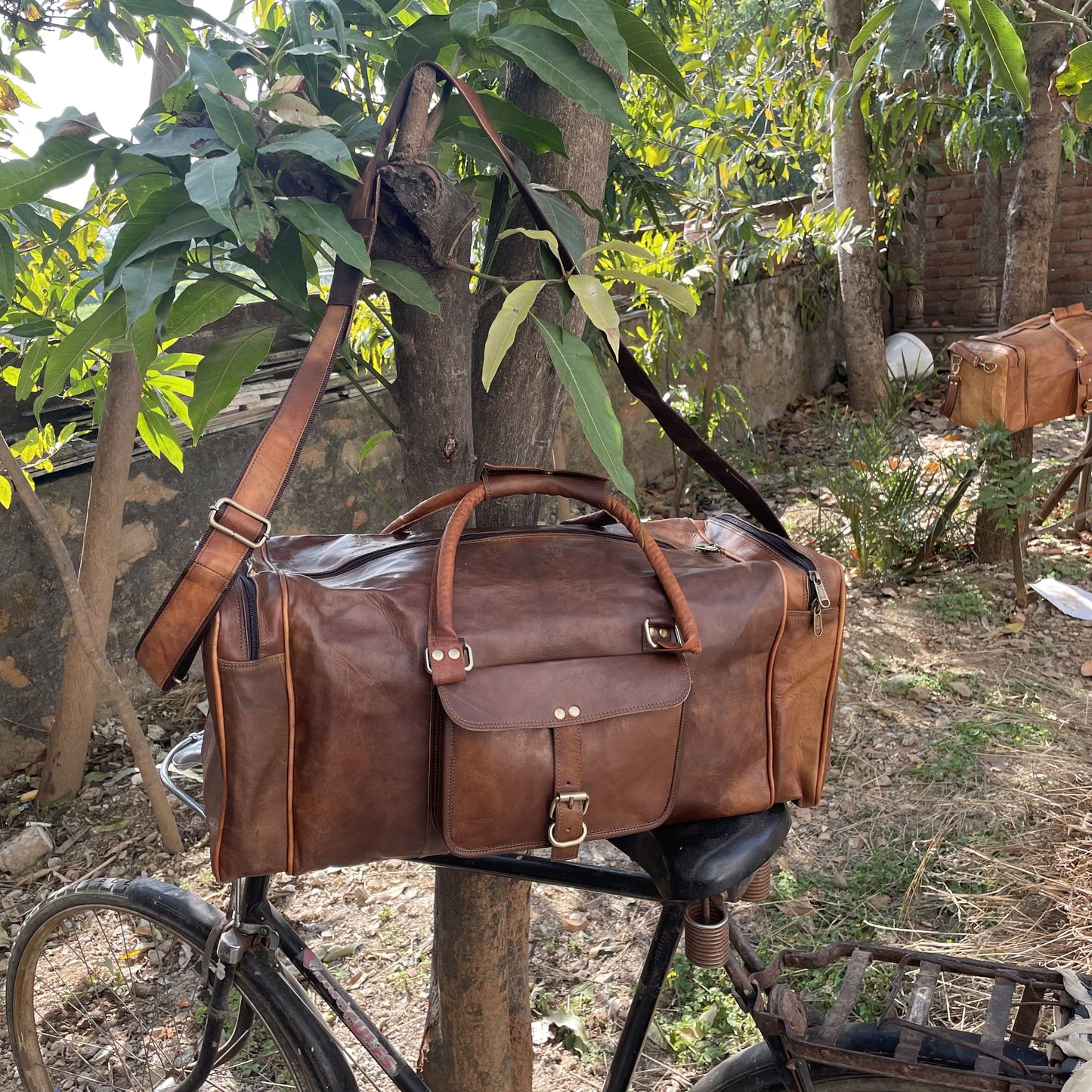 Handmade Personalized 20, 24, 30, 32 Inch Leather Duffle Bag